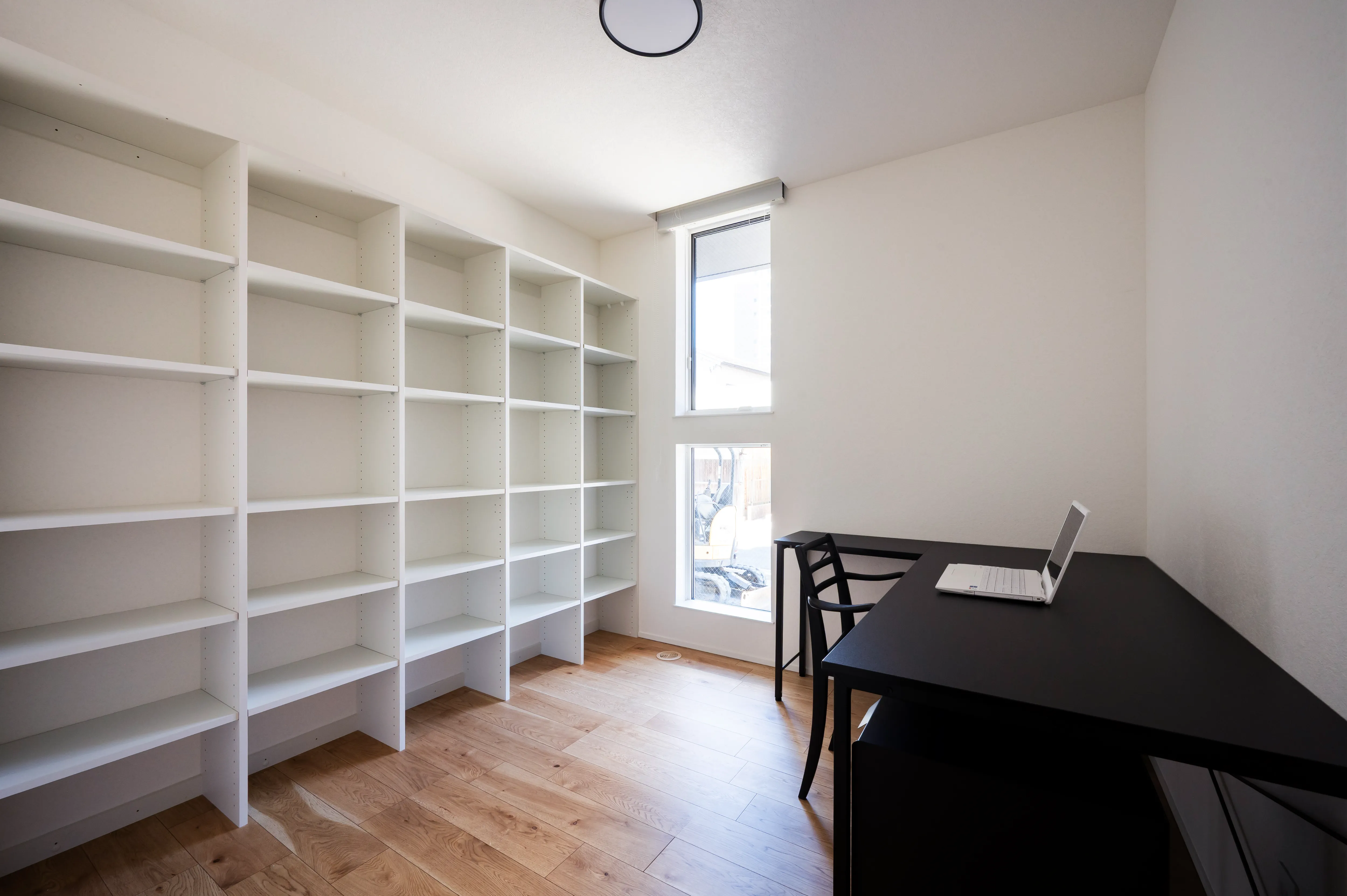 Gallery 08