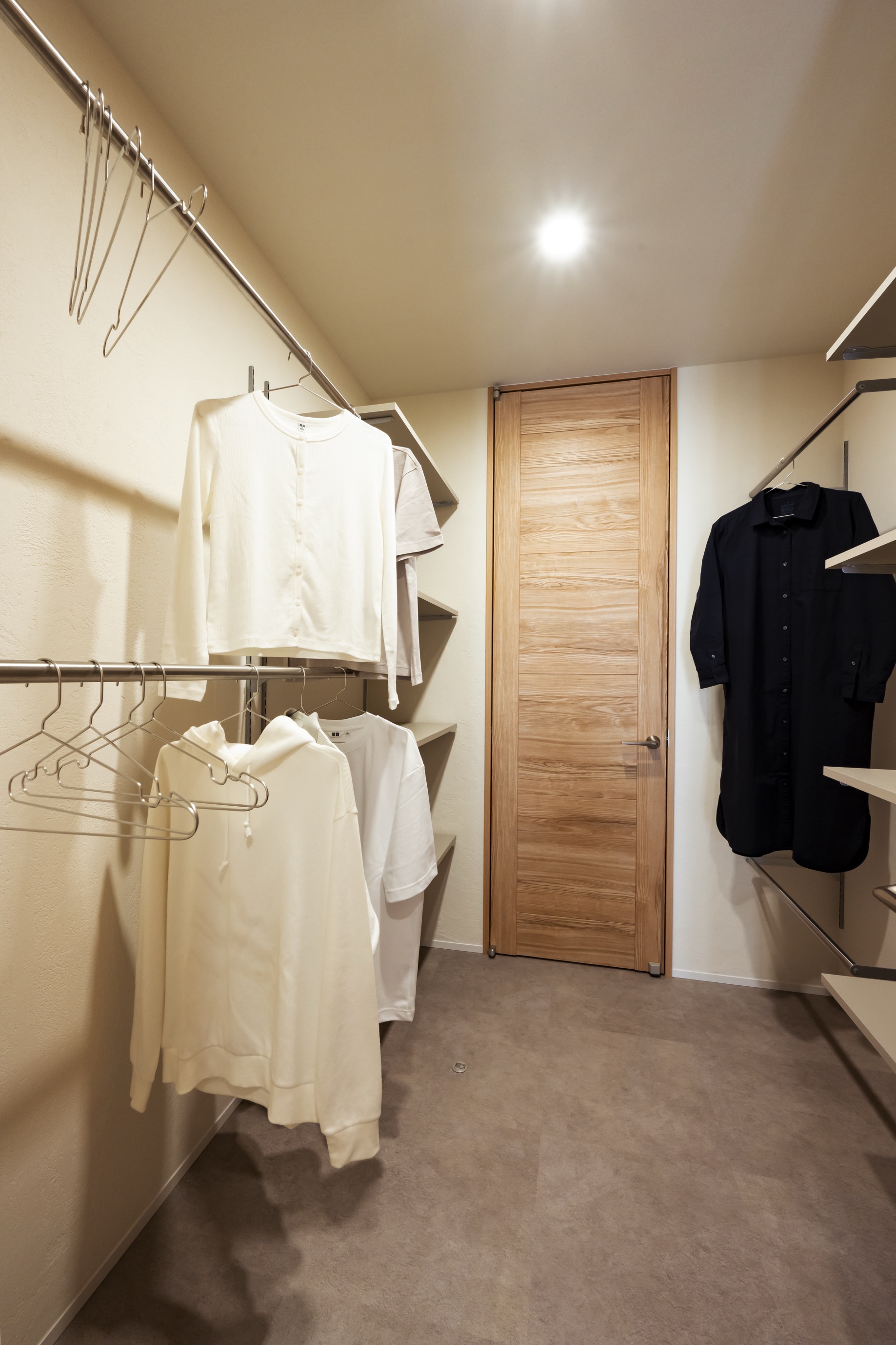 Gallery 07